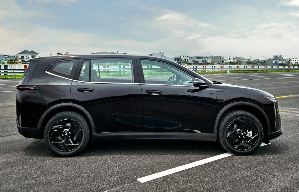 Vinfast VF MPV 7 Real-World Range Test
